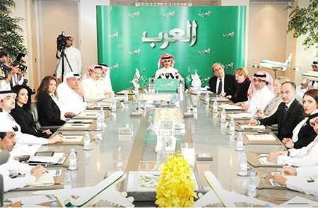 Fuerzas del régimen en Bahréin “asaltan” la vivienda del clérigo Ali Salman